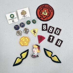 Vintage Lot Early Girl Scout Brownie Pins & Patches